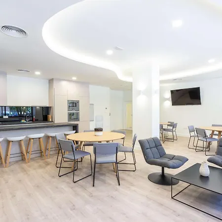 Apartment Infinity Luxury Apartment, *