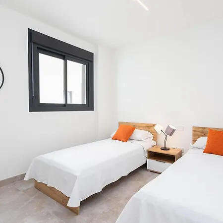 Apartment Infinity Luxury Apartment, Estepona